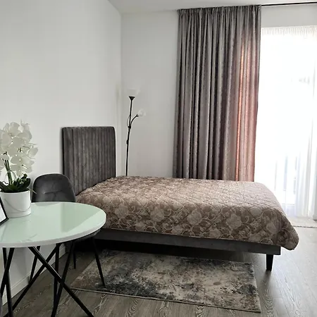 Apartment Arena